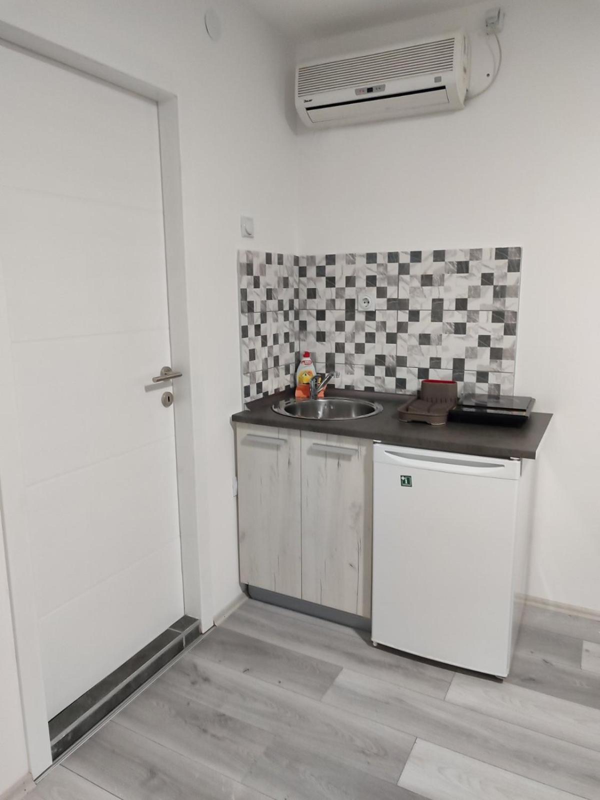 Apartmani Hub Nis Ngoại thất bức ảnh